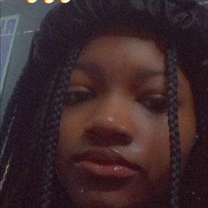 Meet your Posher, Candyce